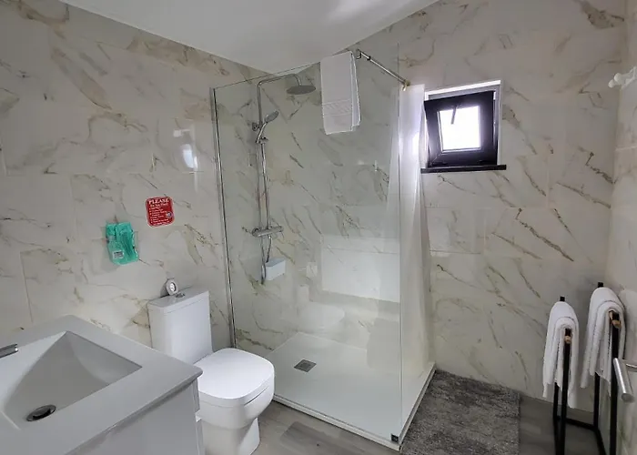 Center ゲストハウス *