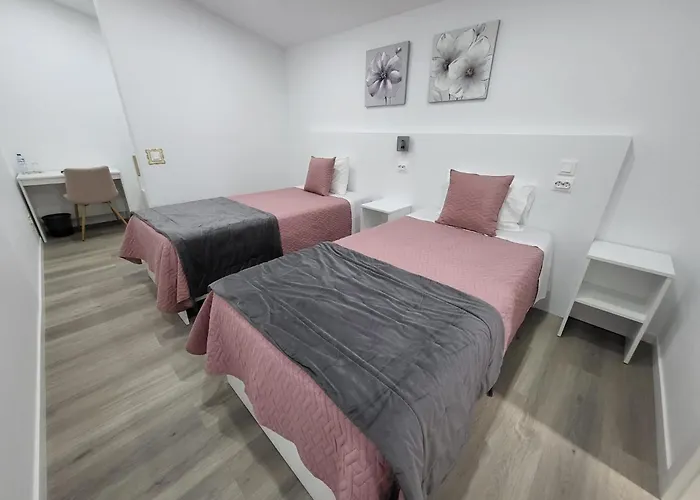 Center * マダレナ