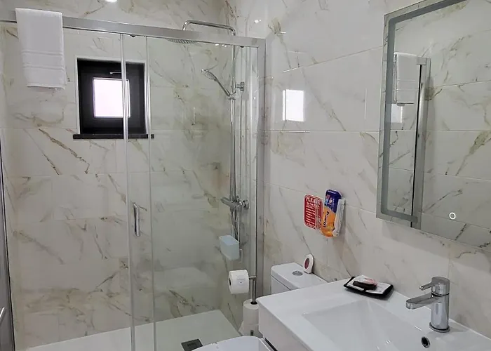 ゲストハウス Center