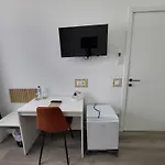Center *