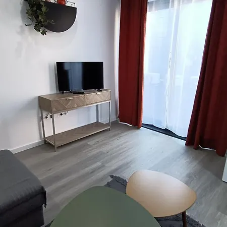 בית הארחה Center